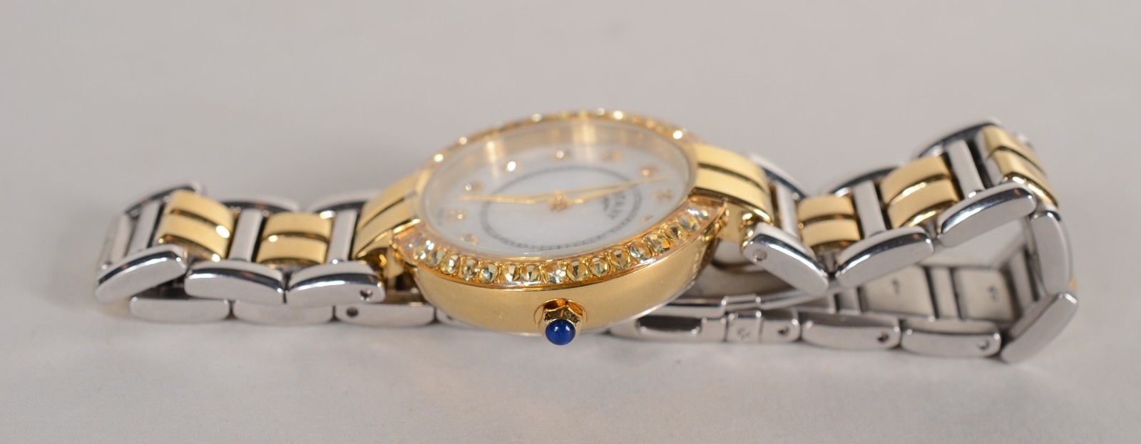 Relógio feminino de pulso suíço de aço, mostrador com vidro mineral... - foto 5 de 11