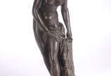 CHARLES GAUTIER - BRONZIER (França, século XIX)... - Escultura de bronze representando figura feminina. Assinada na base.