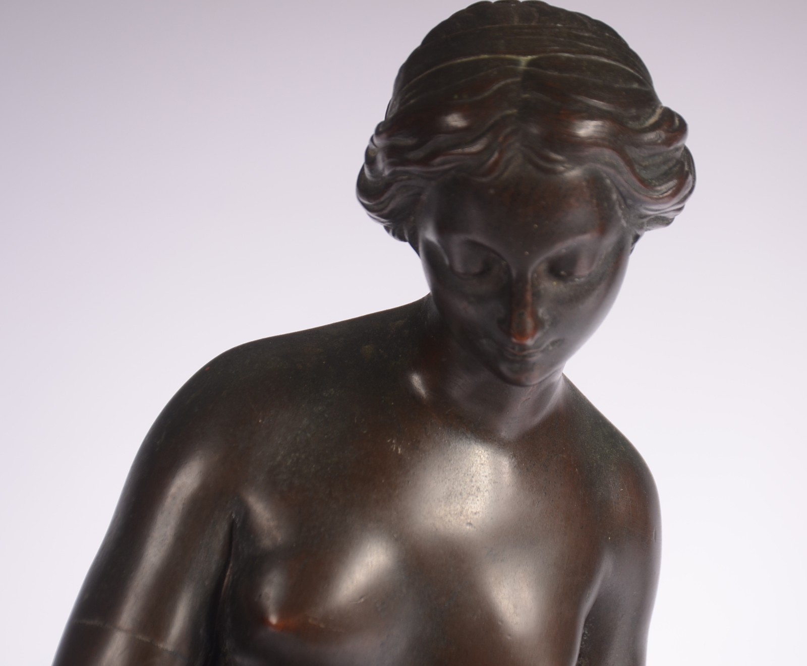 Figura feminina - foto 2 de 10