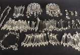 Diversas peças de cristal para lustre. - Diversas peças de cristal para lustre.