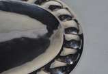 Travessa oval de prata Sterling. Peso da prata:... - Travessa oval de prata Sterling. Peso da prata: 1800 g. (Por motivos de segurança a peça não se encontra na loja).