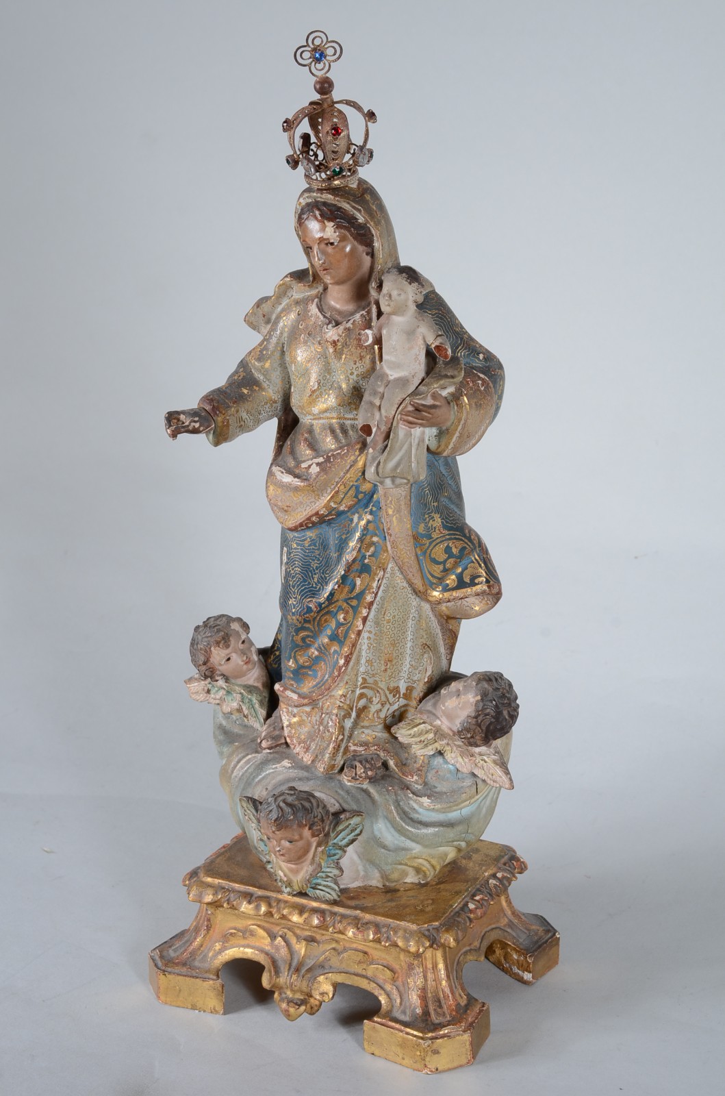 Nossa Senhora da Conceição com menino - Antiga imagem de madeira... - foto 2 de 11