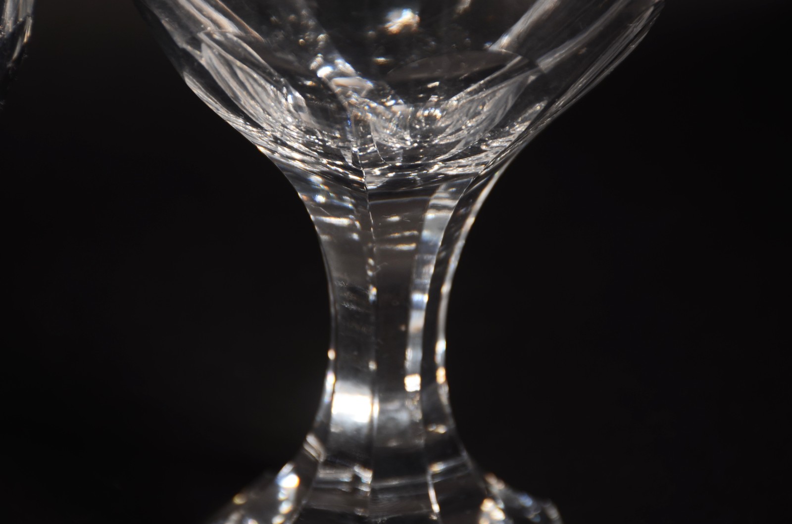 Serviço de cristal francês Arystal com bases oitavadas, composto de... - foto 5 de 7
