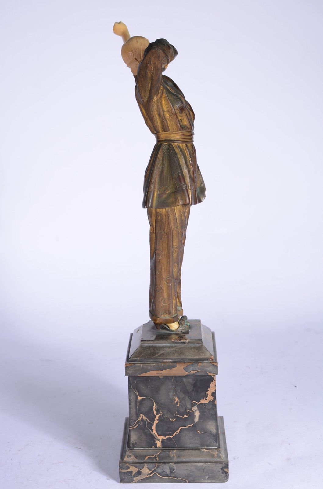 Demetrius Chiparus (1886-1947), Pyjama Girl - foto 5 de 11