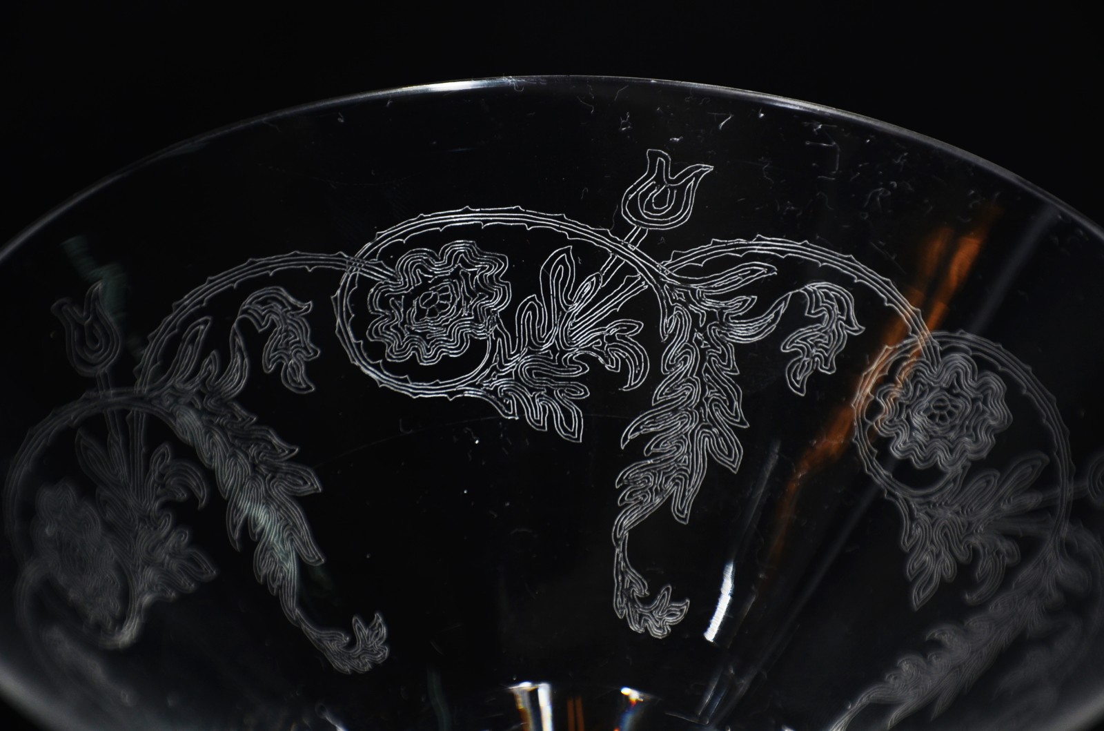 Diversas peças de cristal lavrado, sendo: 3 flutes maiores, 4 flutes... - foto 4 de 8