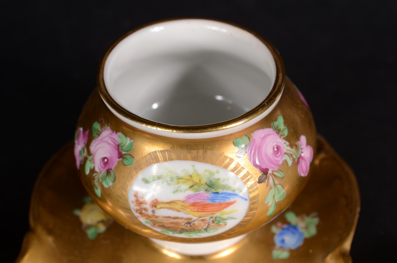 Tinteiro de porcelana alemã de Dresden decorado com flores e faisões... - foto 8 de 11