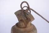 Antigo sino de bronze. Desgastes. - Antigo sino de bronze. Desgastes.