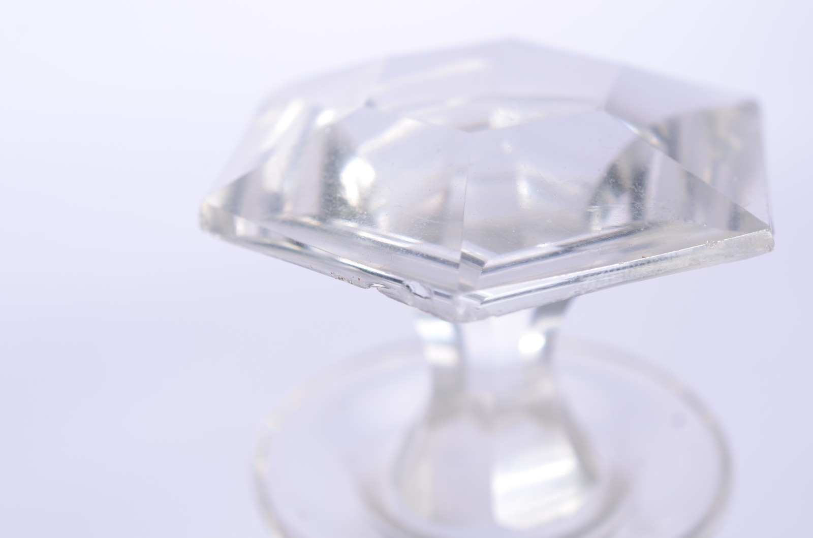 Diversas peças de vidro/cristal, sendo: 12 taças lapidadas para... - foto 11 de 11