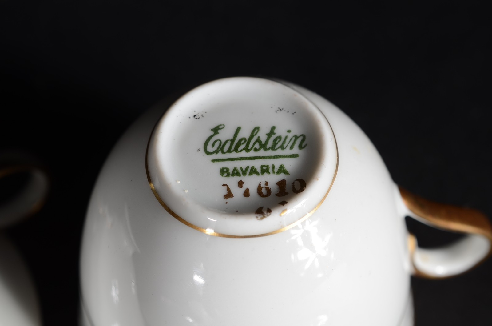 Conjunto com 9 xícaras de café com pires de porcelana alemã Edelstein... - foto 8 de 8
