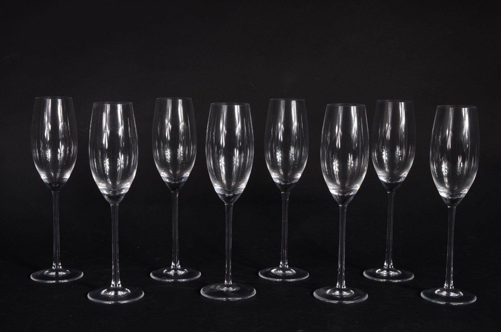 Oito flutes para champagne de cristal. - foto 3 de 7