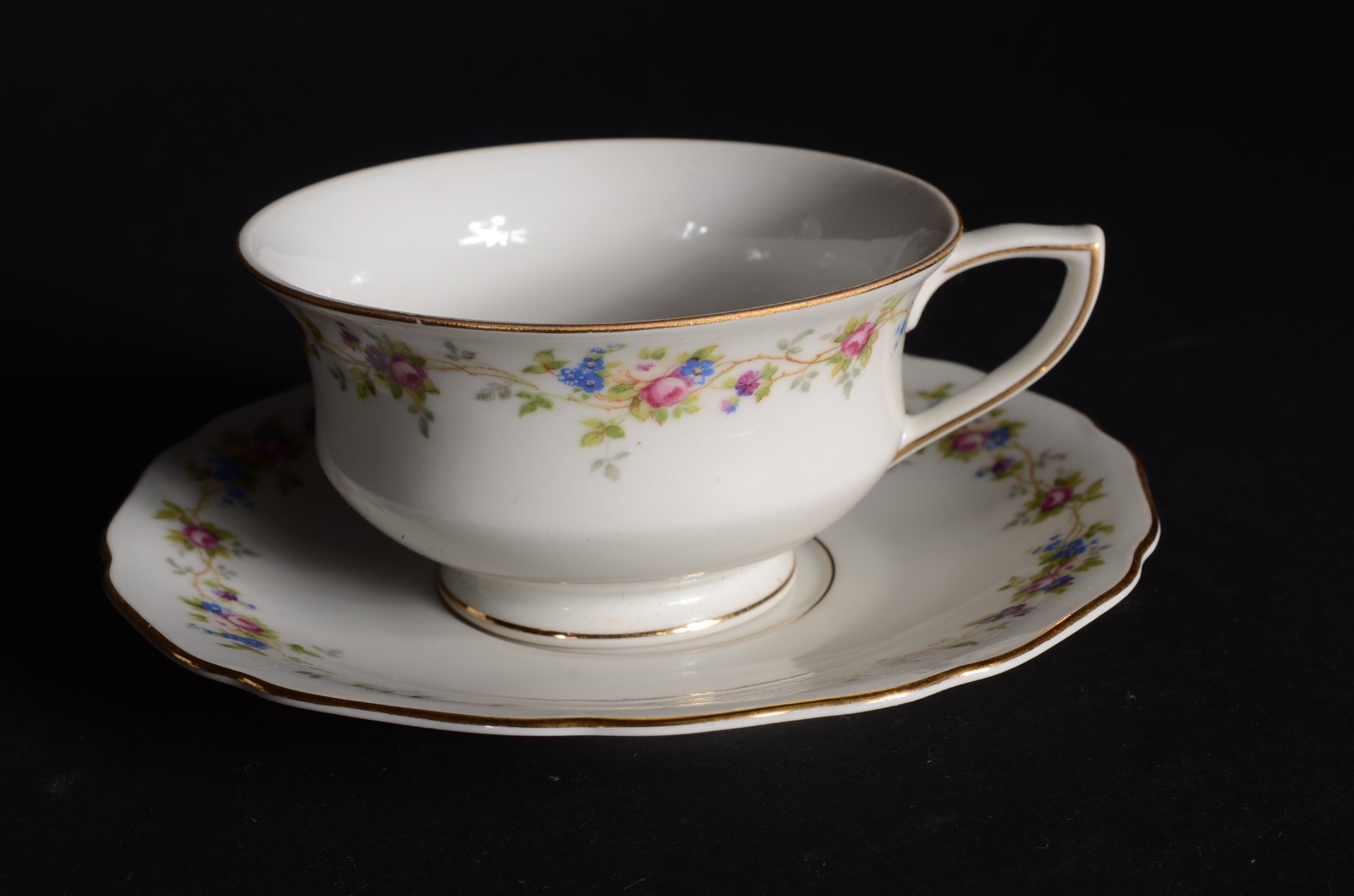 Serviço de chá e café de porcelana tcheca - Bohemia, branca com... - foto 3 de 9