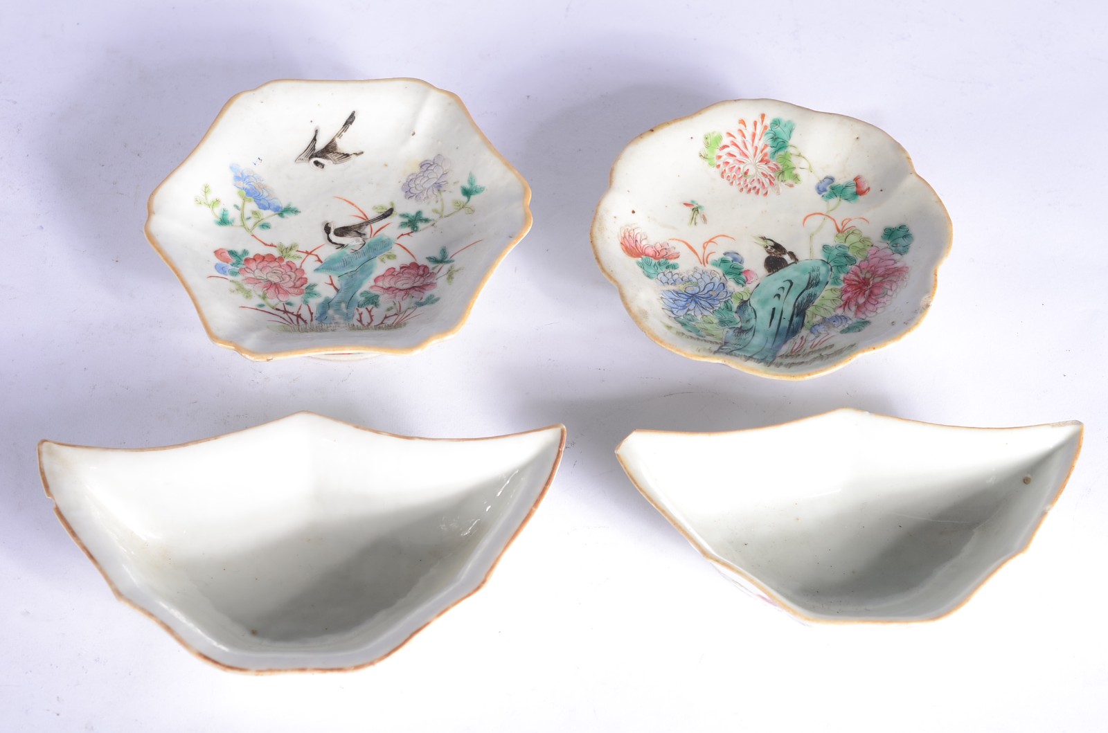 Diversas peças de porcelana oriental, composto de: par de covilhetes... - foto 2 de 11