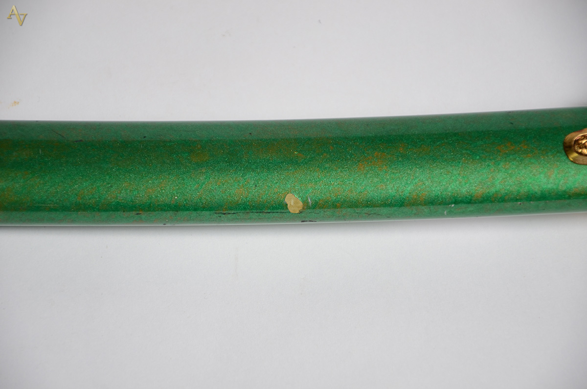 Espada samurai (KATANA) na cor verde com empunhadura de acrílico... - foto 4 de 4