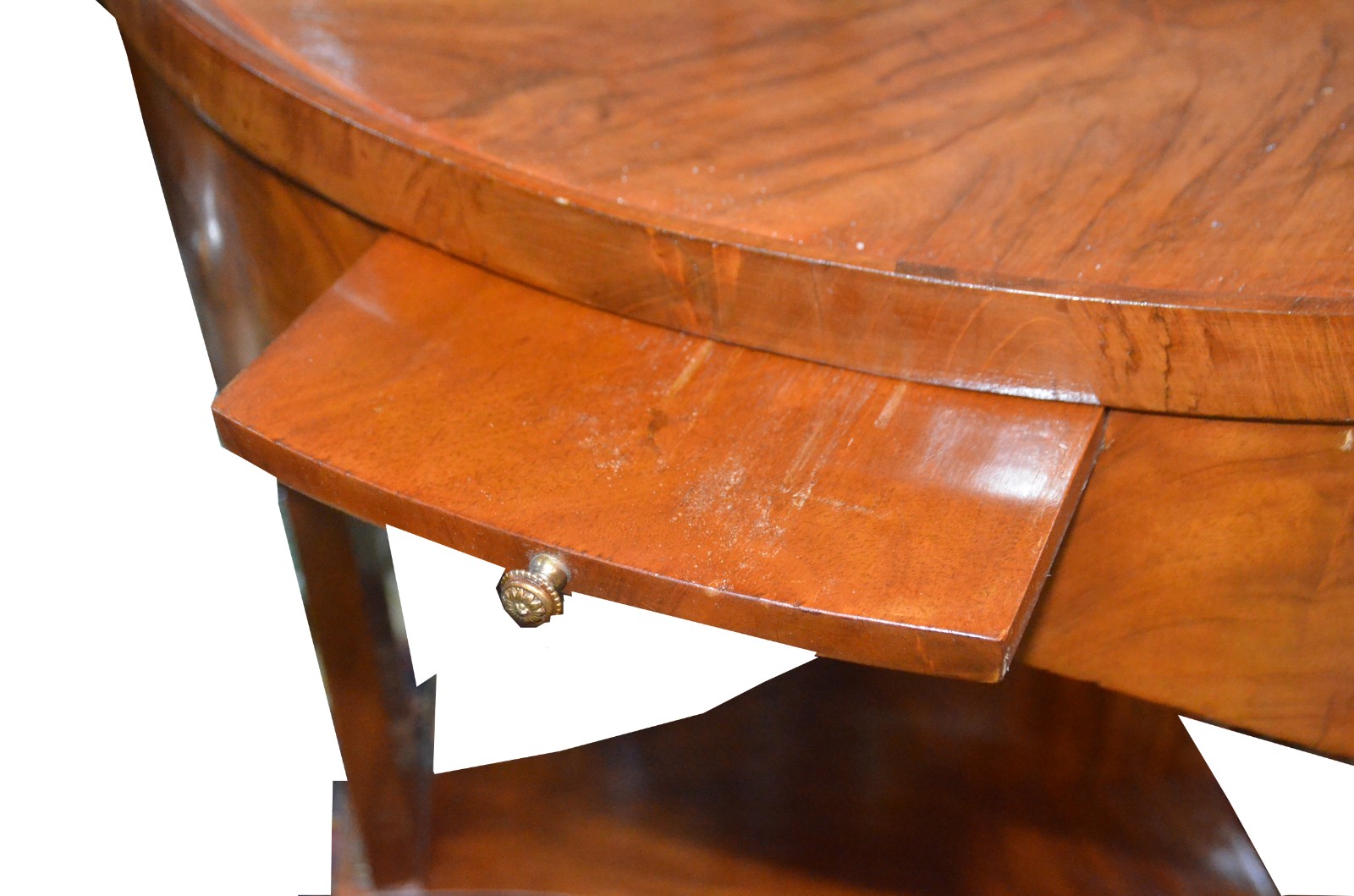 Mesa auxiliar de rádica, tampo redondo, tres pequenos platôs... - foto 5 de 6