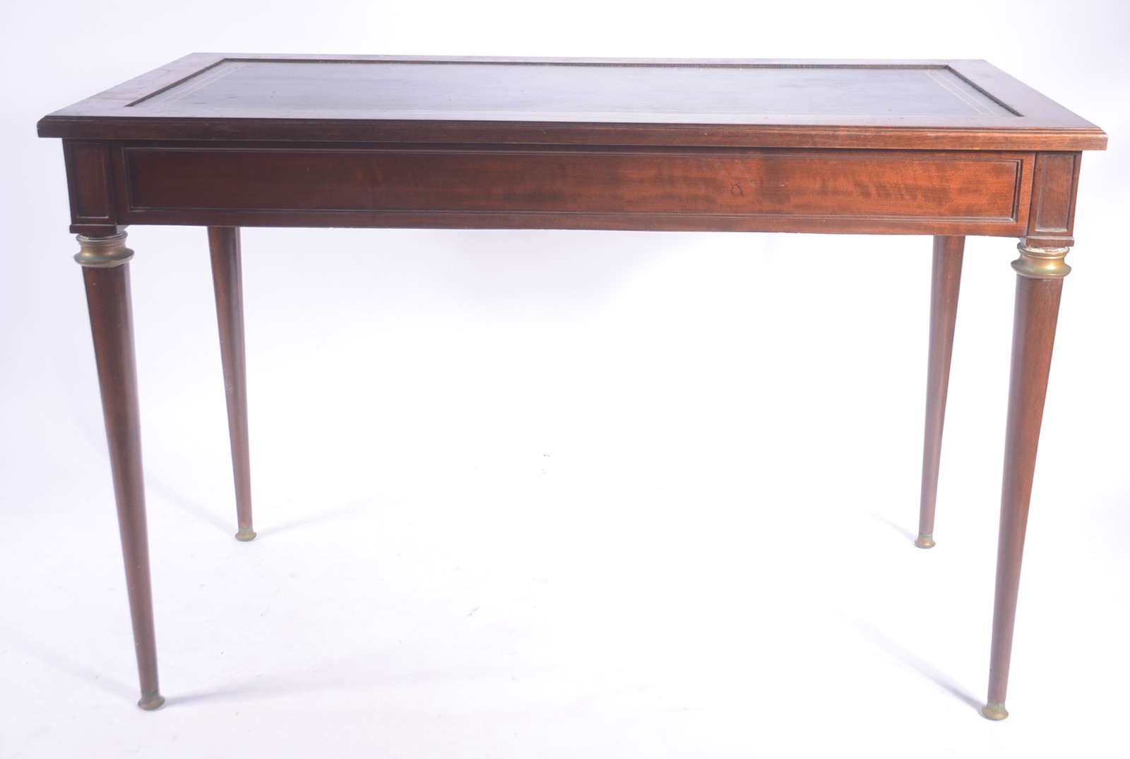 Mesa de escritório de madeira nobre, tampo forrado com curvim verde... - foto 5 de 11