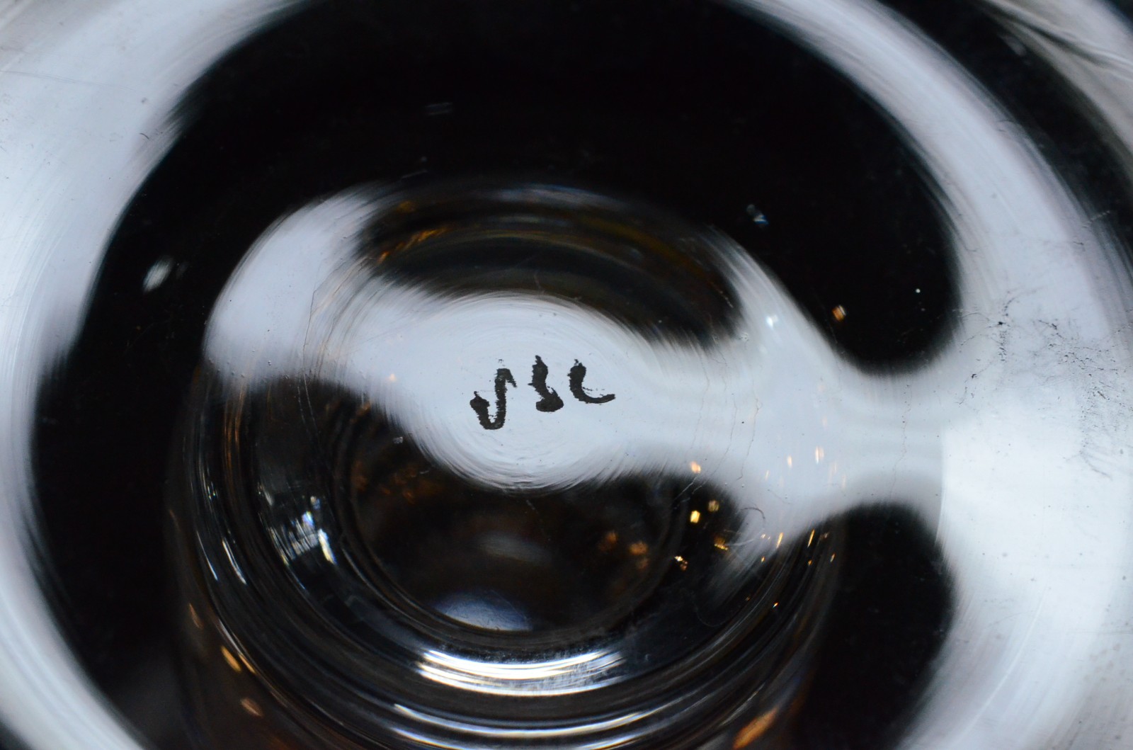Serviço de cristal lapidado, composto de: 12 taças para champagne, 12... - foto 8 de 8