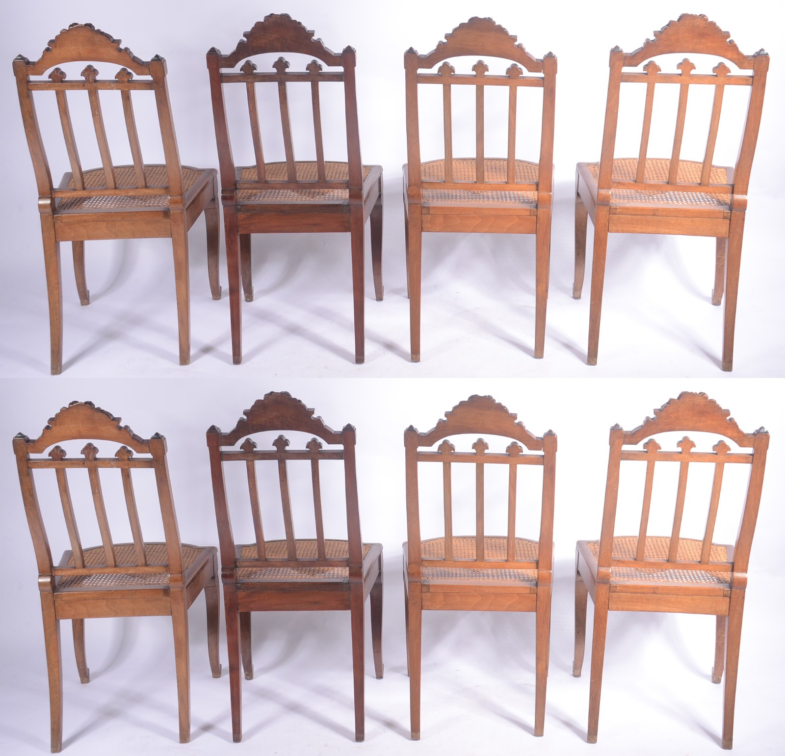 Conjunto com 8 cadeiras de madeira nobre para mesa de jantar... - foto 3 de 9