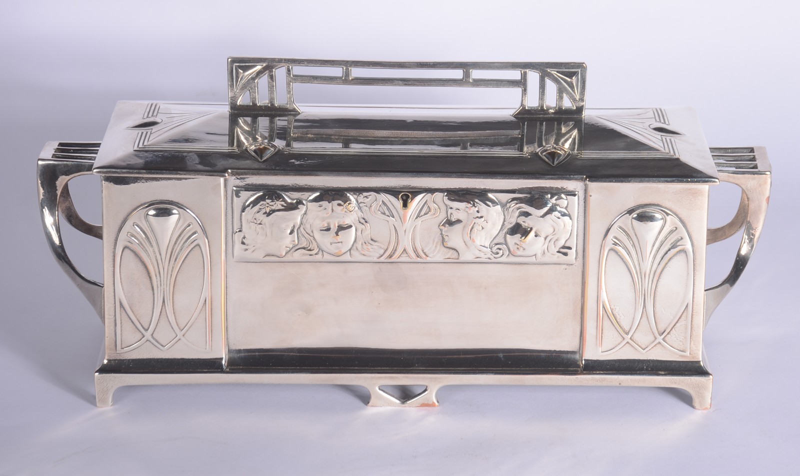 WMF (1853) - foto 1 de 8