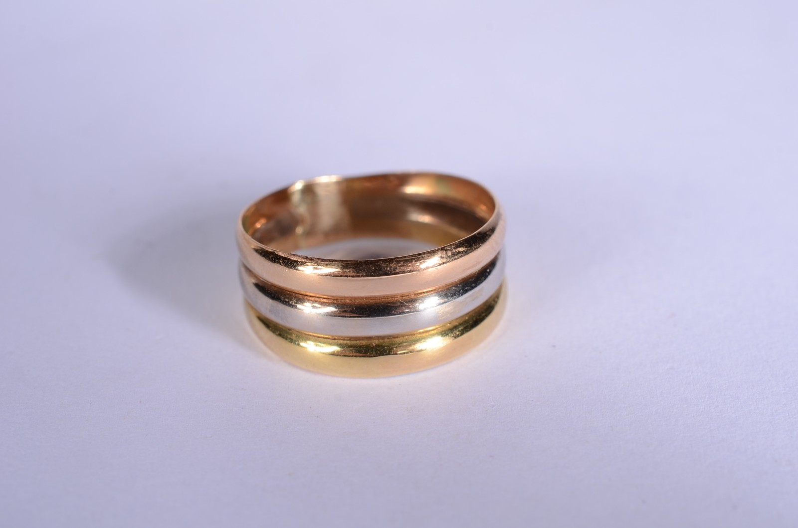 Anel de ouro 18 k., com 2 aros, aro 20/21. (Por motivos de segurança... - foto 1 de 4