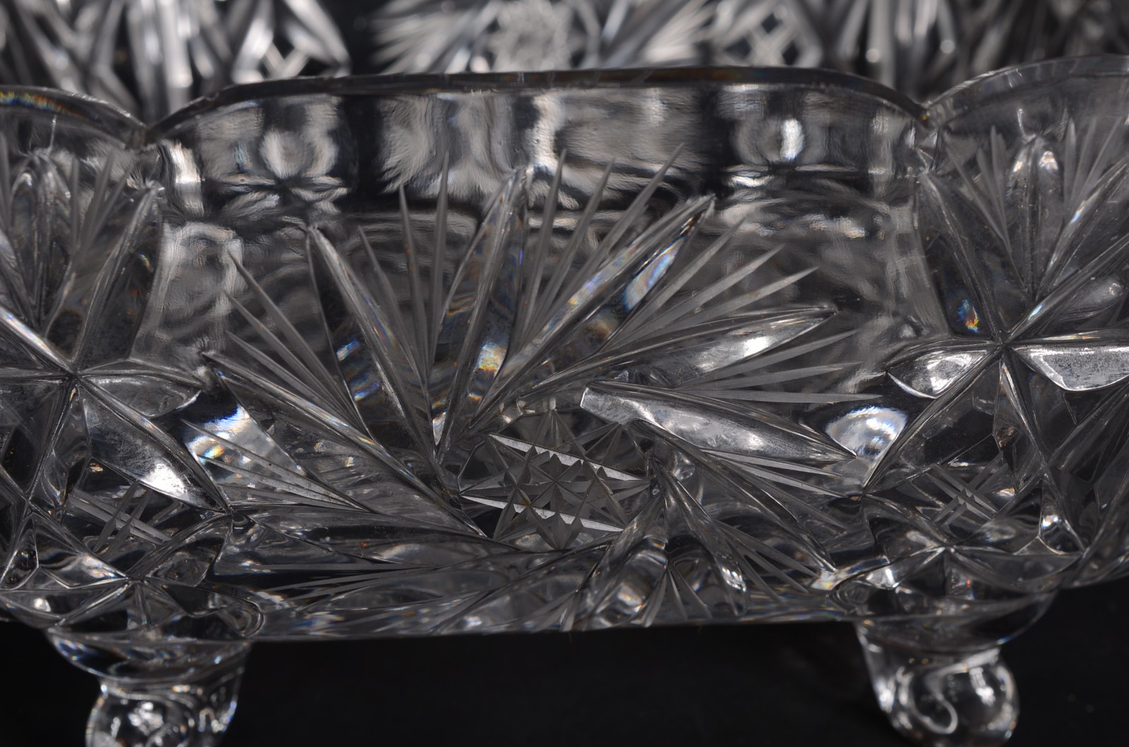 Três fruteiras diversas de cristal. - foto 9 de 9
