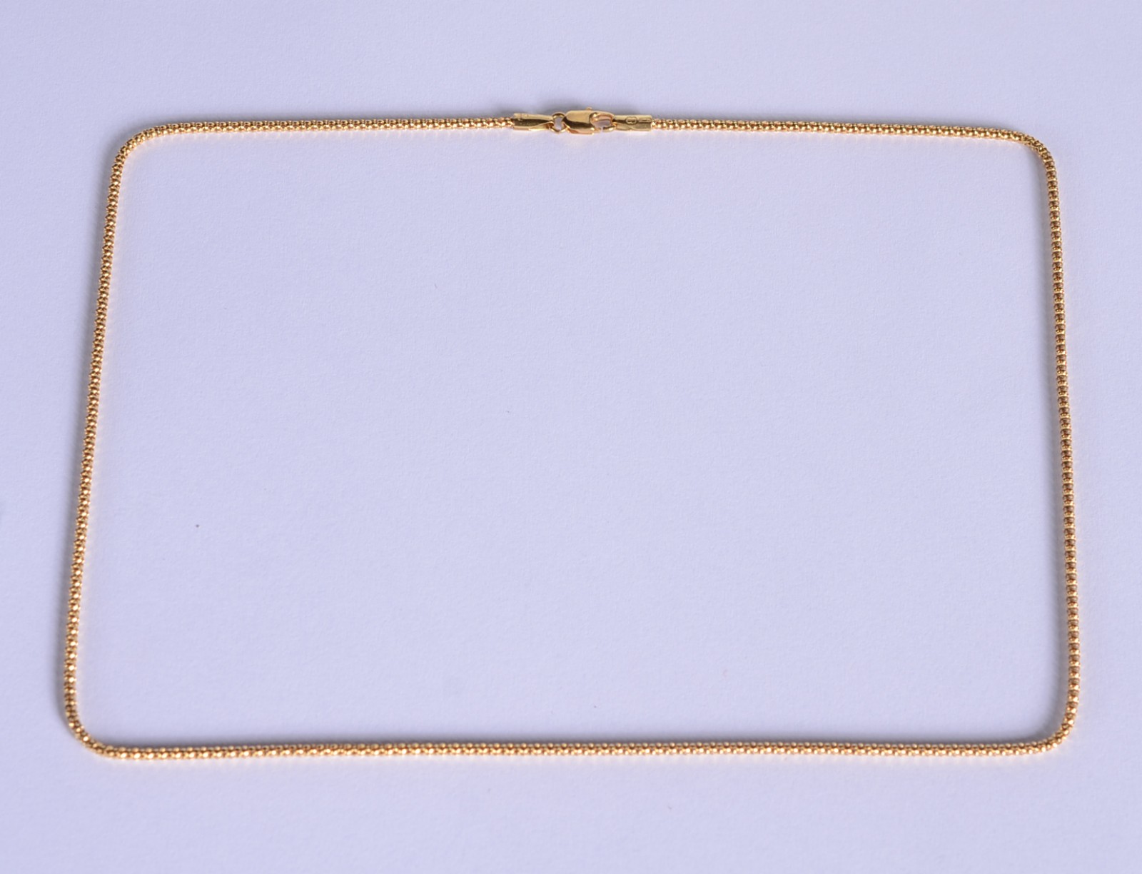 Colar de ouro 18 k., contraste 750 mls, malha com escamas. (Por... - foto 2 de 5