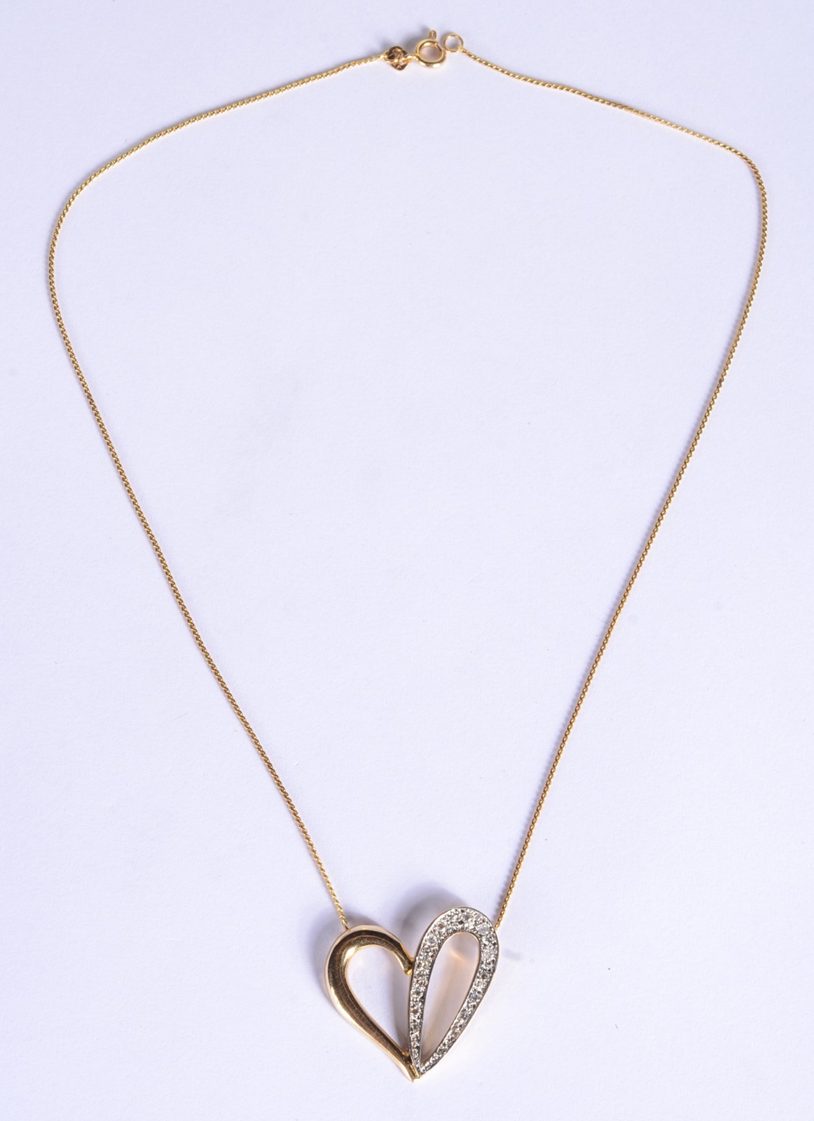 Colar com pendente feitio coração de ouro 18 k., contraste 750 mls... - foto 2 de 8