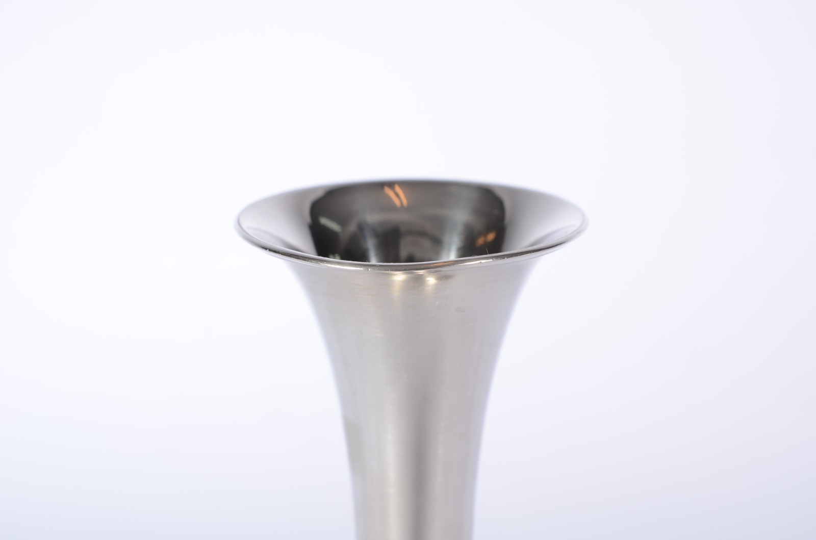 Solifleur de prata, contraste 833 mls, trabalhado com guirlandas... - foto 4 de 7