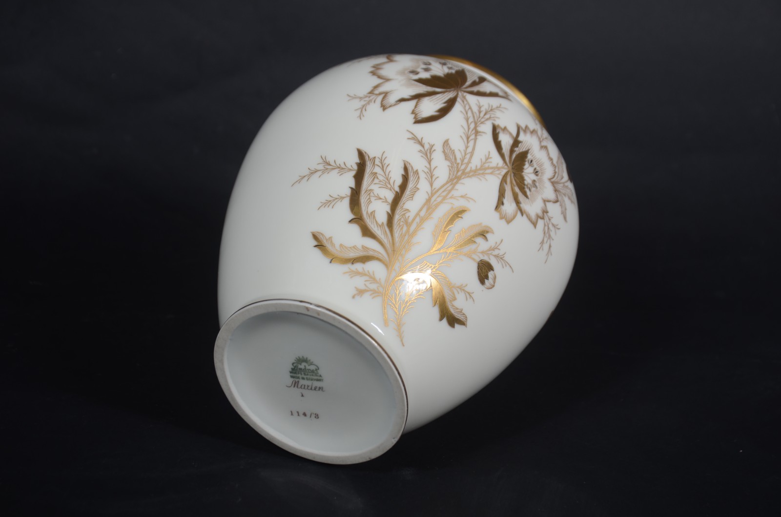 Vaso de porcelana alemã Lindener Kueps Bavaria, ornamento com florões... - foto 4 de 6