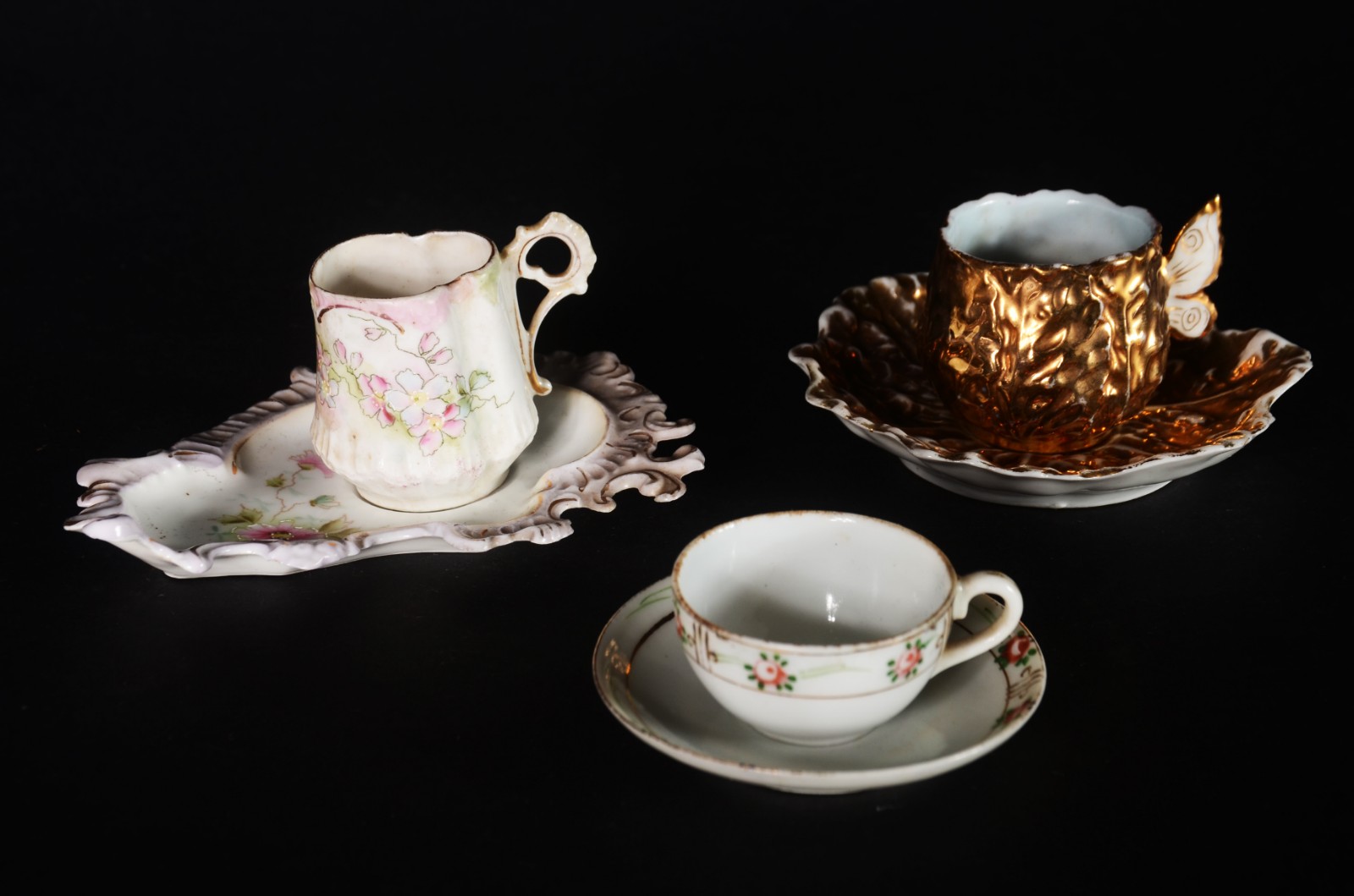 Dez xícaras para chá e café com pires de porcelana de diversas... - foto 2 de 8