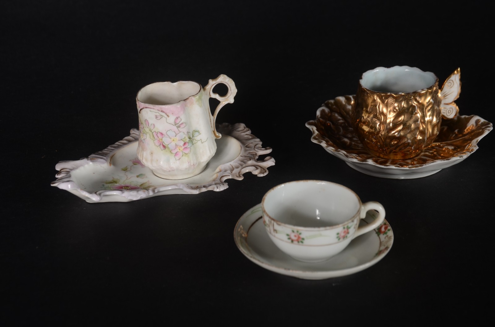 Dez xícaras para chá e café com pires de porcelana de diversas... - foto 6 de 8