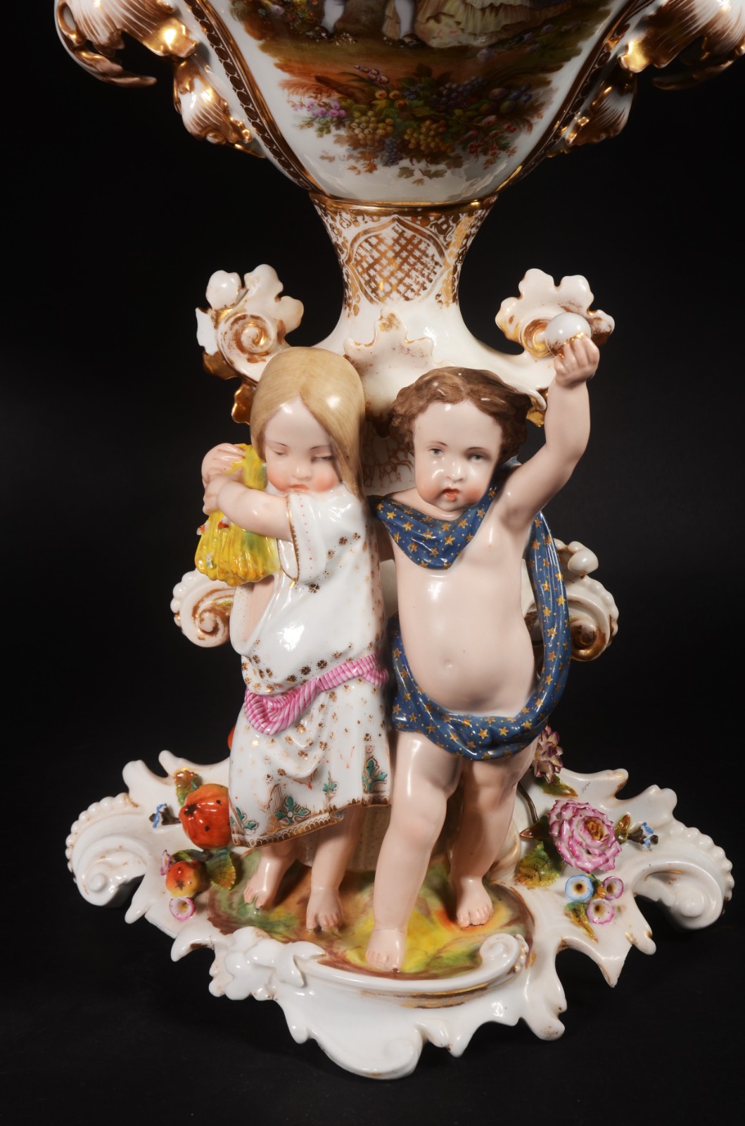 Par de imponentes jarros de porcelana francesa Vieux Paris, decorados... - foto 5 de 11