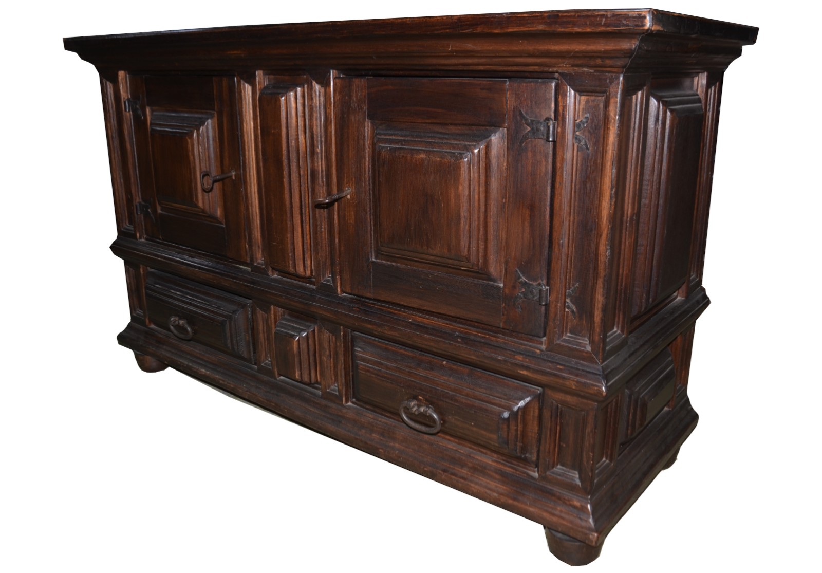 Buffet de madeira nobre, 2 portas e 2 gavetas almofadadas, puxadores... - foto 1 de 6