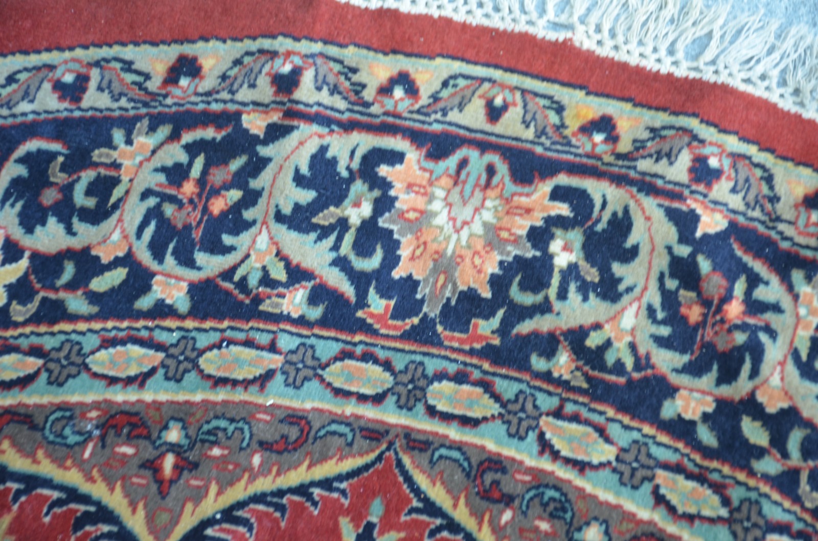 Tapete redondo indiano com desenho Tabriz, florão central em tons de... - foto 4 de 7