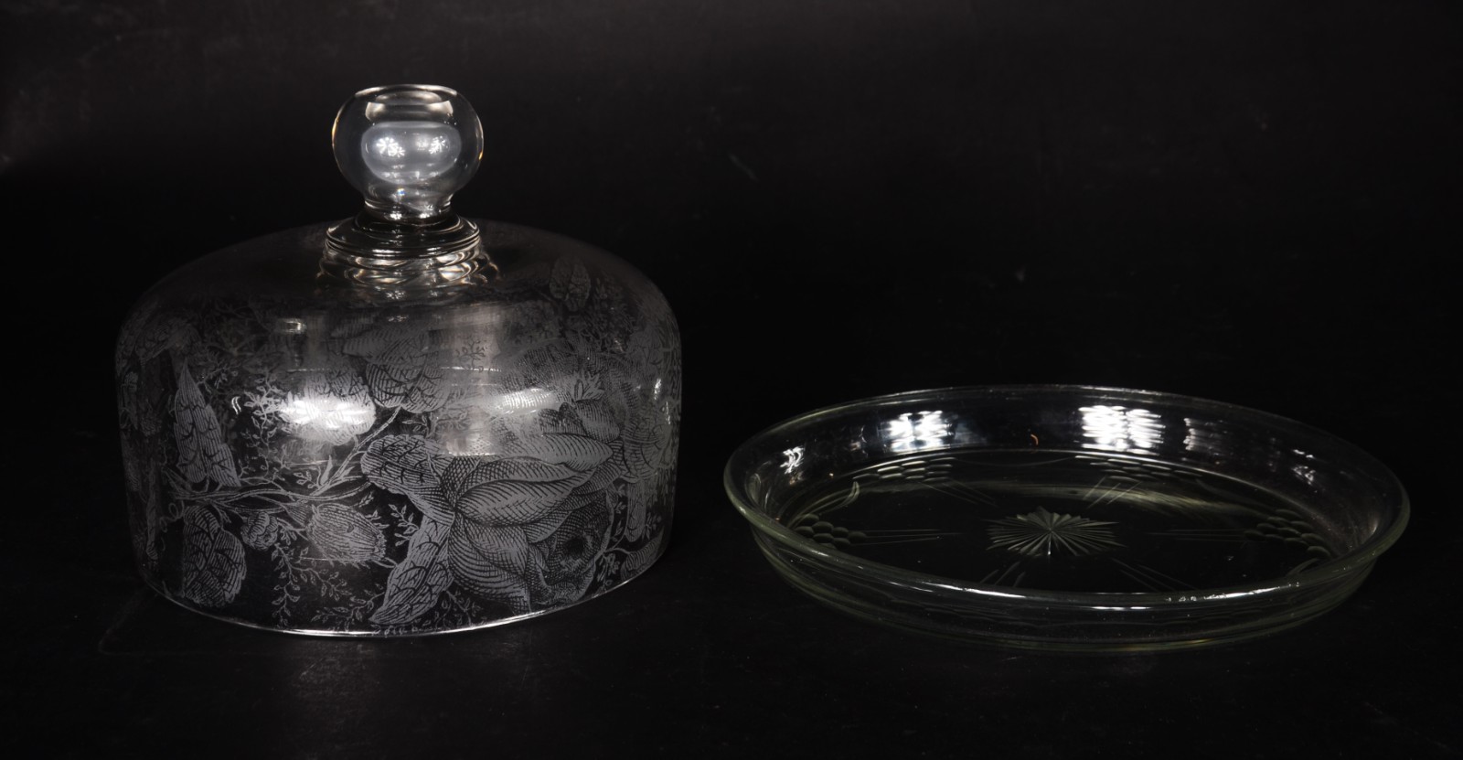 Conjunto de cristal lavrados com uvas e folhas de parreiras, composto... - foto 8 de 10