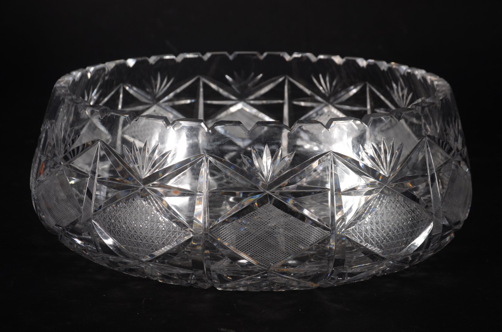 Fruteira de cristal tcheco lapidado. - foto 1 de 8