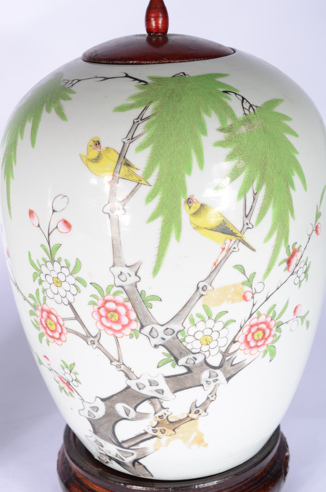 Par de antigos potiches de porcelana chinesa decorados com galhos... - foto 3 de 8
