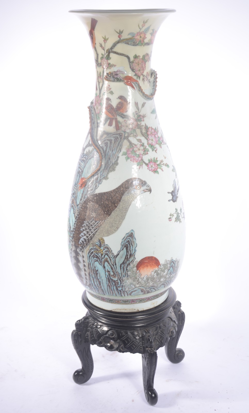 Grande vaso de porcelana chinesa decorada com aves e vegetação em... - foto 2 de 11
