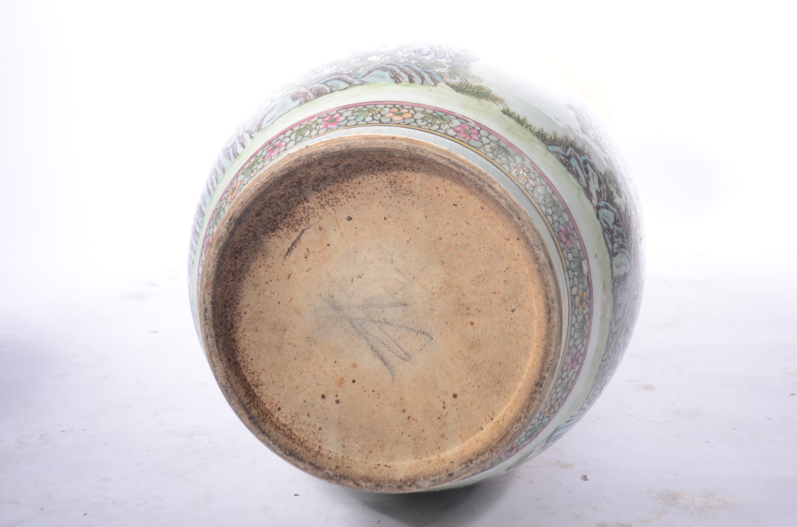 Grande vaso de porcelana chinesa decorada com aves e vegetação em... - foto 11 de 11
