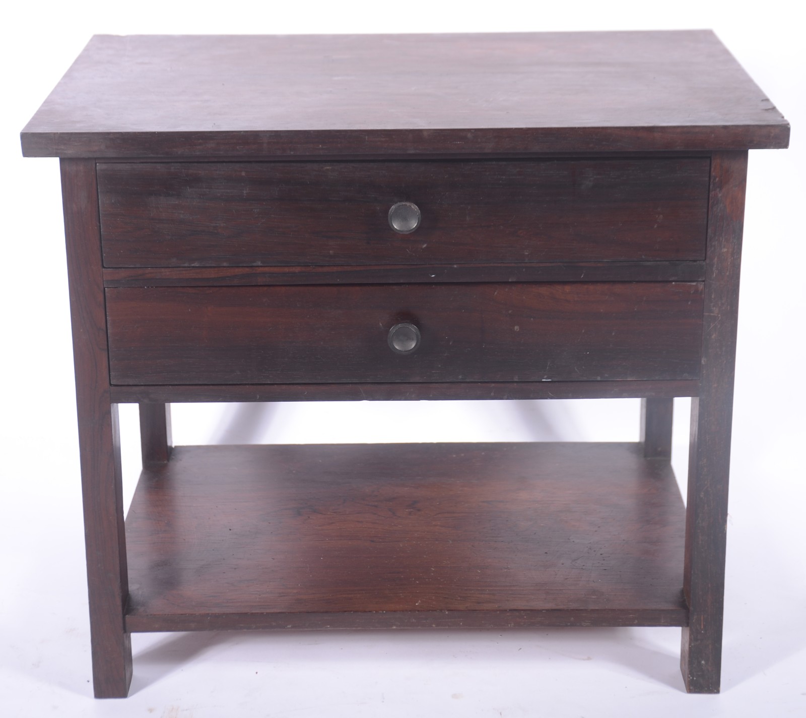 Mesa lateral de madeira nobre com 2 gavetas, pernas retas ligadas por... - foto 2 de 6