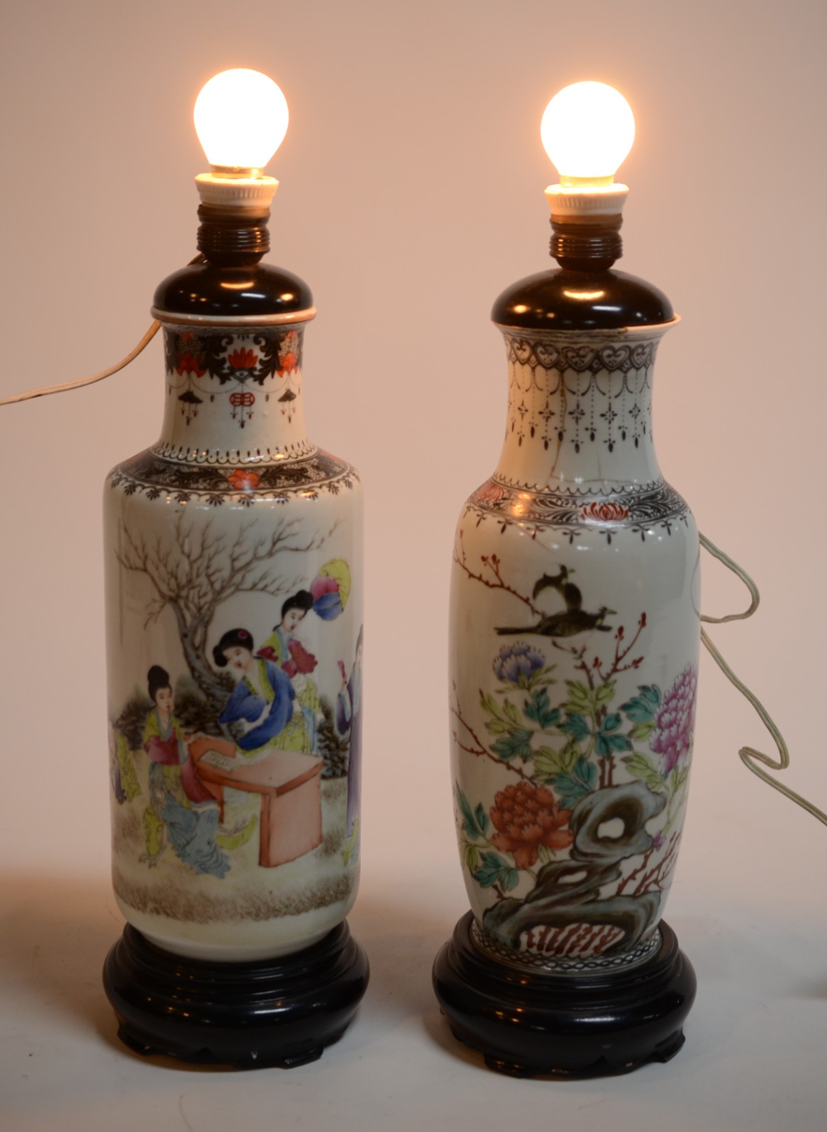 Par de abatjoures de porcelana oriental, base de madeira (bases... - foto 5 de 9