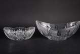 Dois centros de mesa de cristal lapidado feitio... - Dois centros de mesa de cristal lapidado feitio gondola.