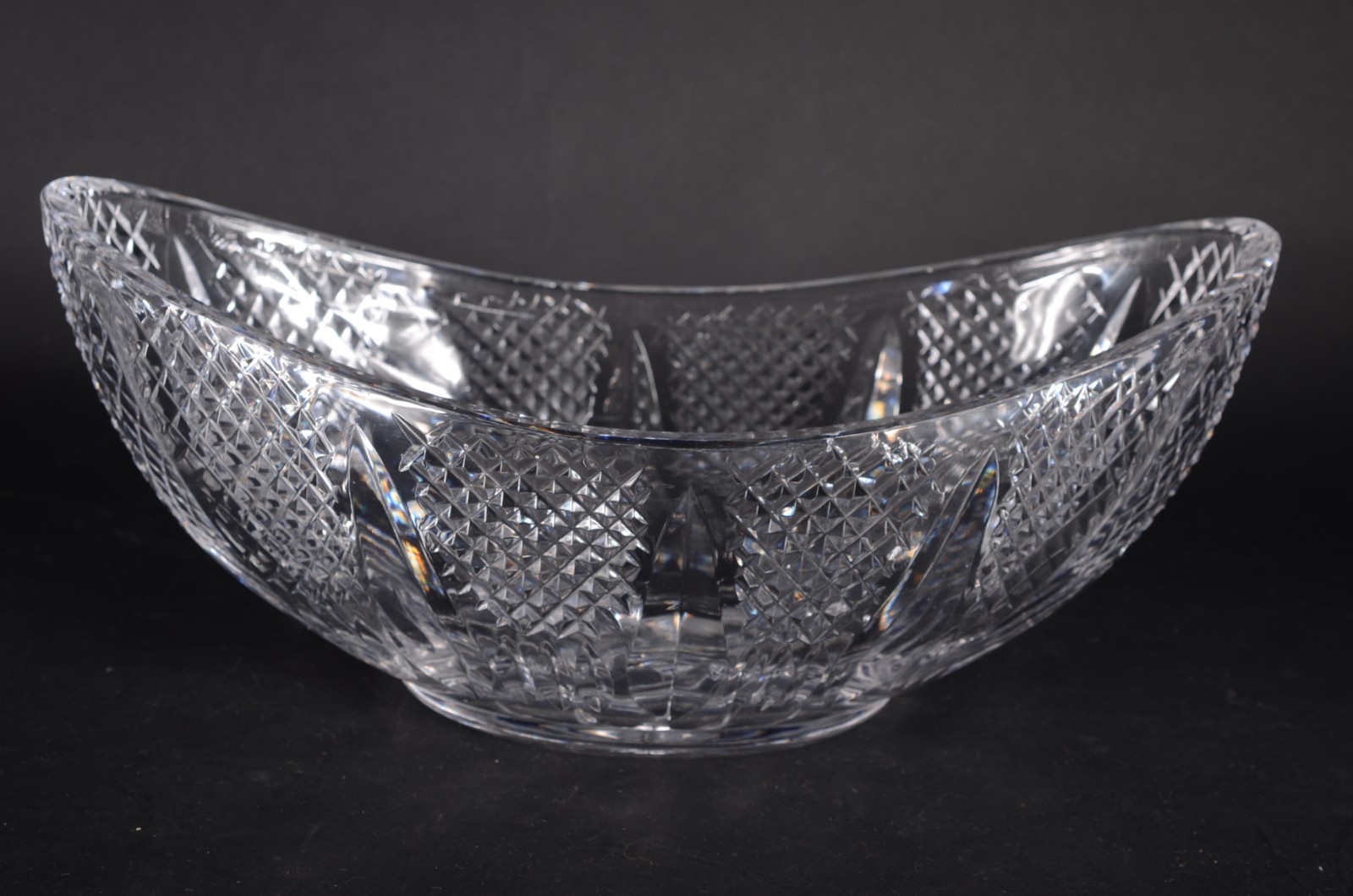 Dois centros de mesa de cristal lapidado feitio gondola. - foto 2 de 9