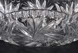 Dois centros de mesa de cristal lapidado feitio... - Dois centros de mesa de cristal lapidado feitio gondola.