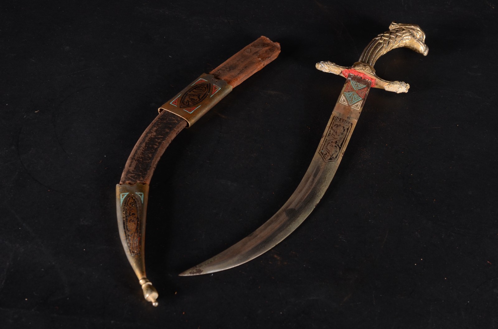 Adaga espanhola de Toledo, bainha de couro e metal, pega na forma de... - foto 6 de 6
