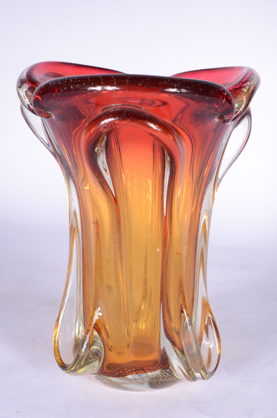 Vaso de murano em degradê. - foto 1 de 4