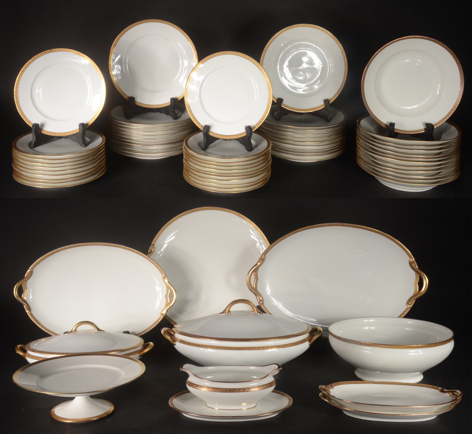 Aparelho de jantar de porcelana francesa E.Bourgeois - Grand Dépot... - foto 1 de 11