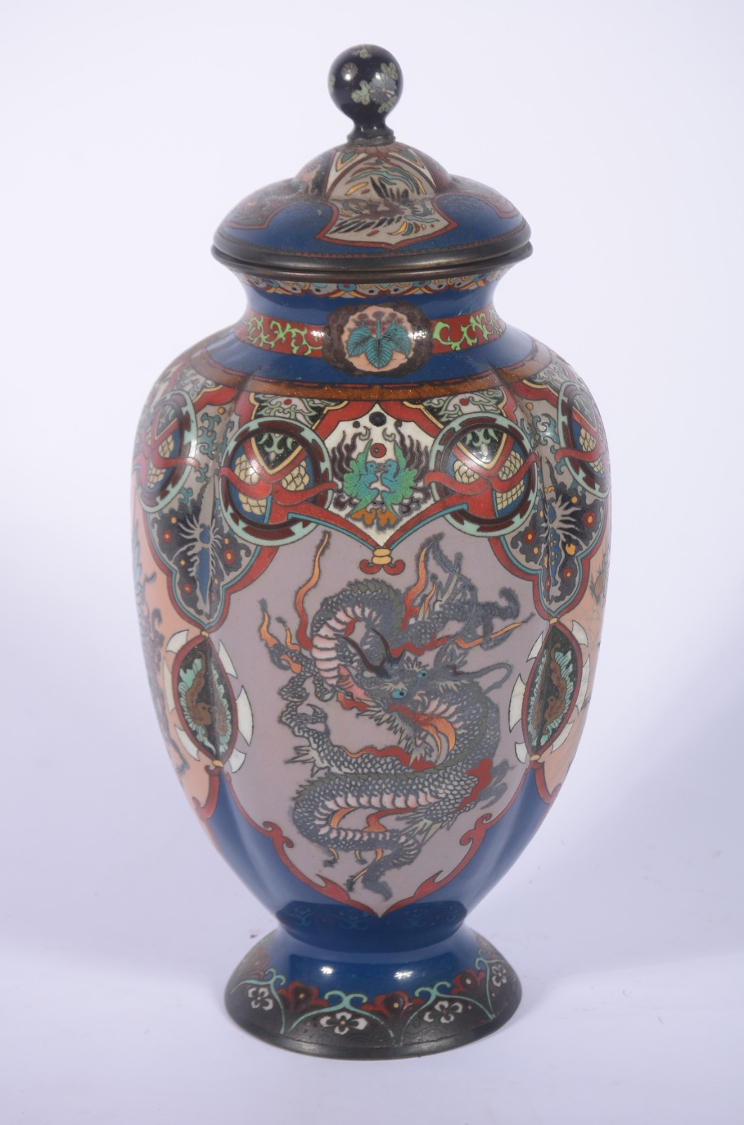 Antigo potiche oriental de cloisonné ricamente decorado com figura de... - foto 3 de 8