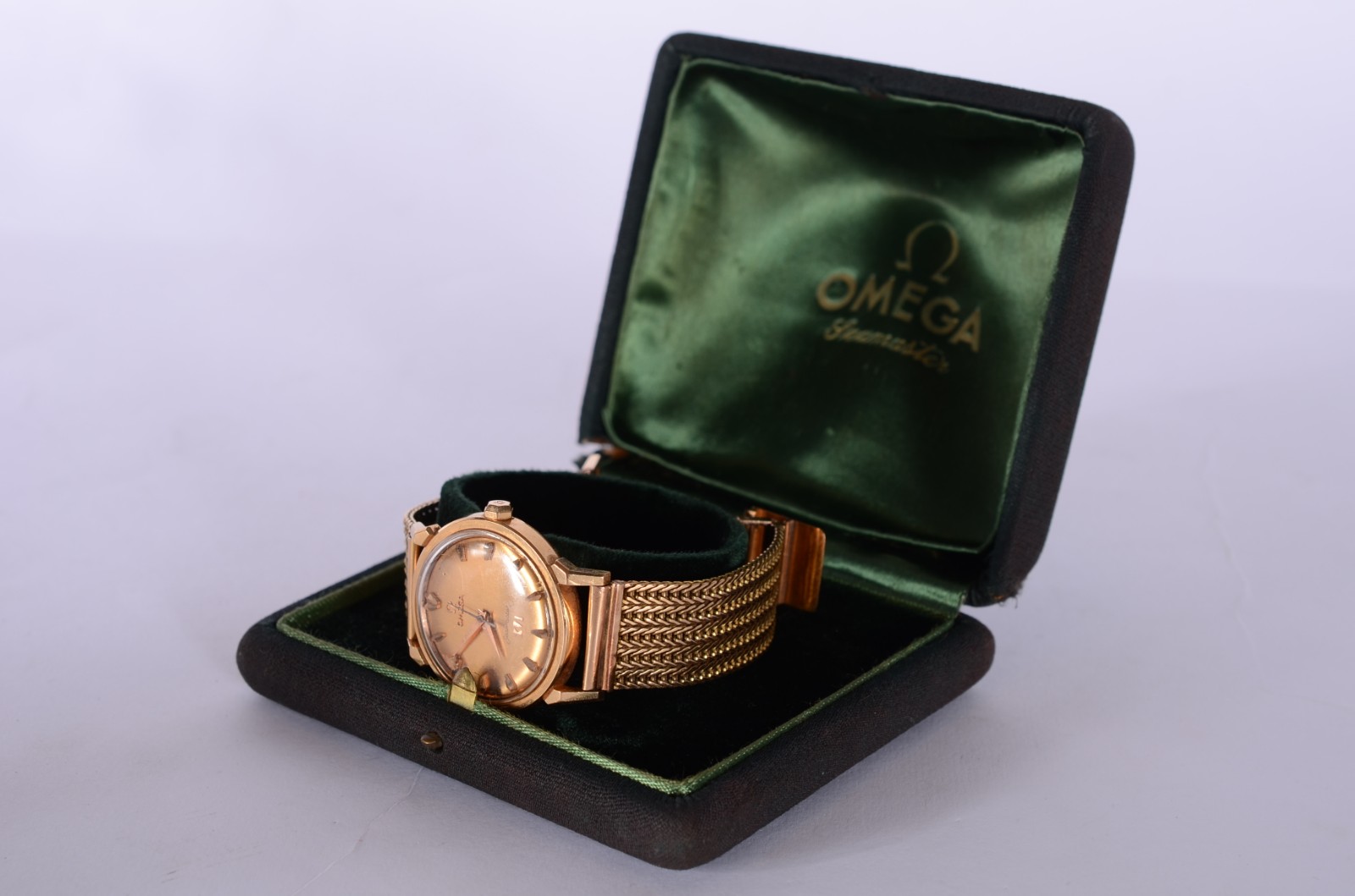 Omega (1848) - foto 1 de 11
