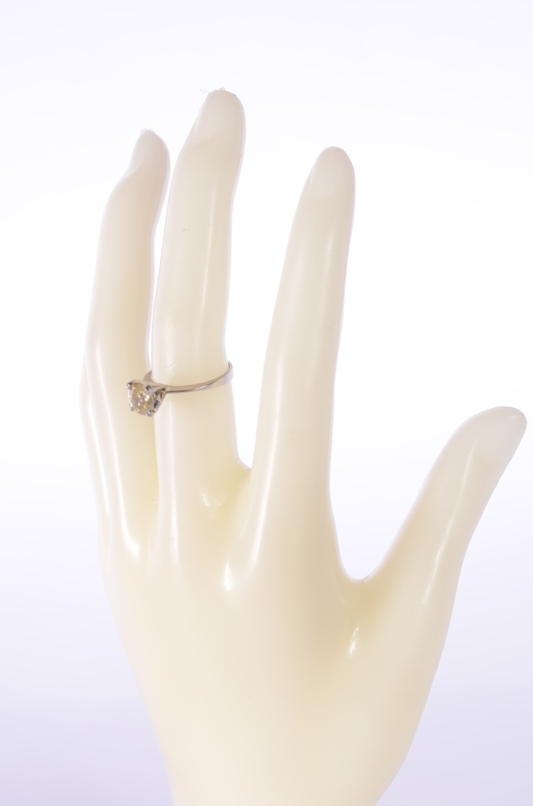 Anel solitário de platina com diamante Old European de... - foto 7 de 9