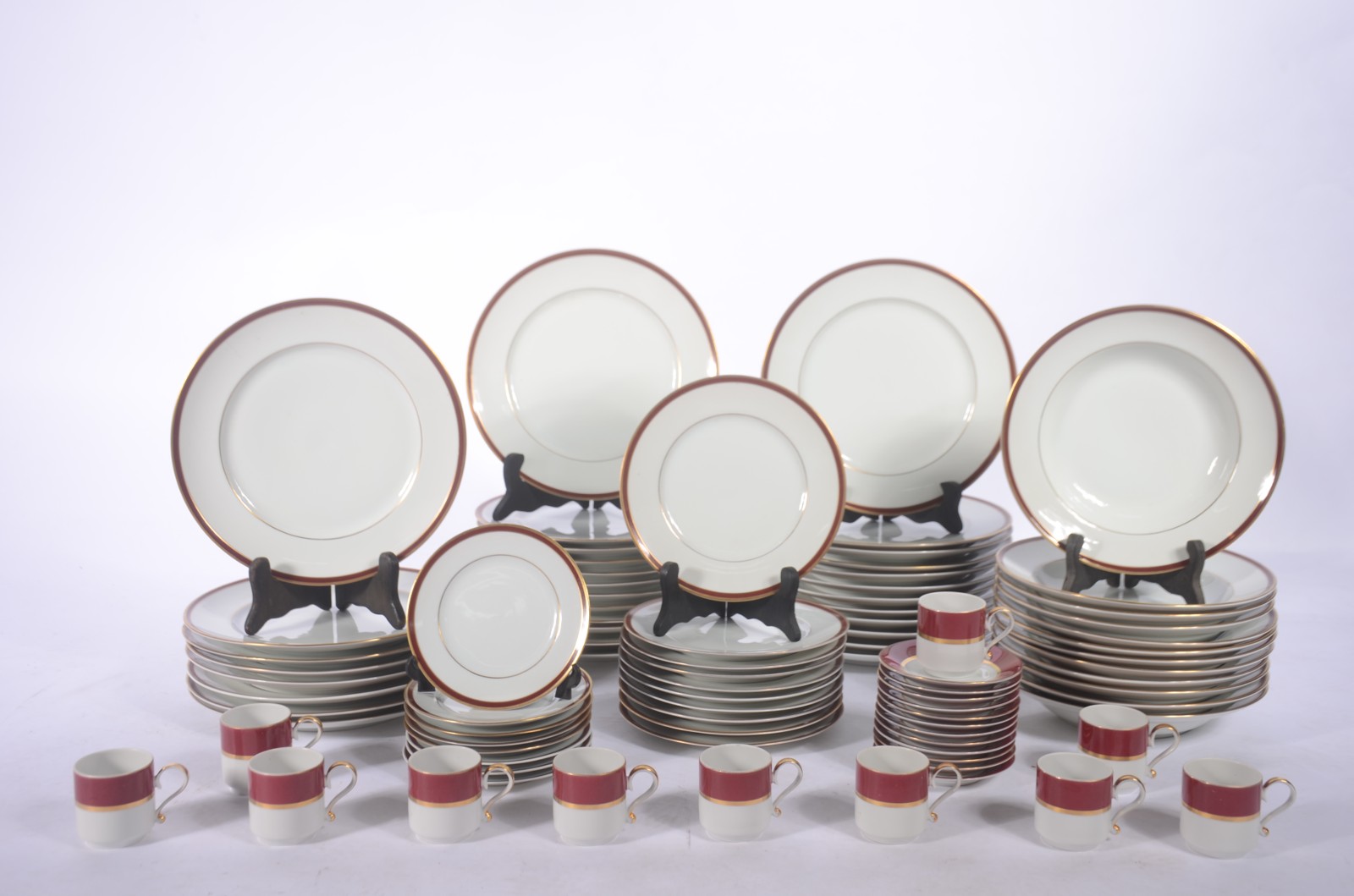 Porcelanas Steatita (1956) - foto 1 de 8